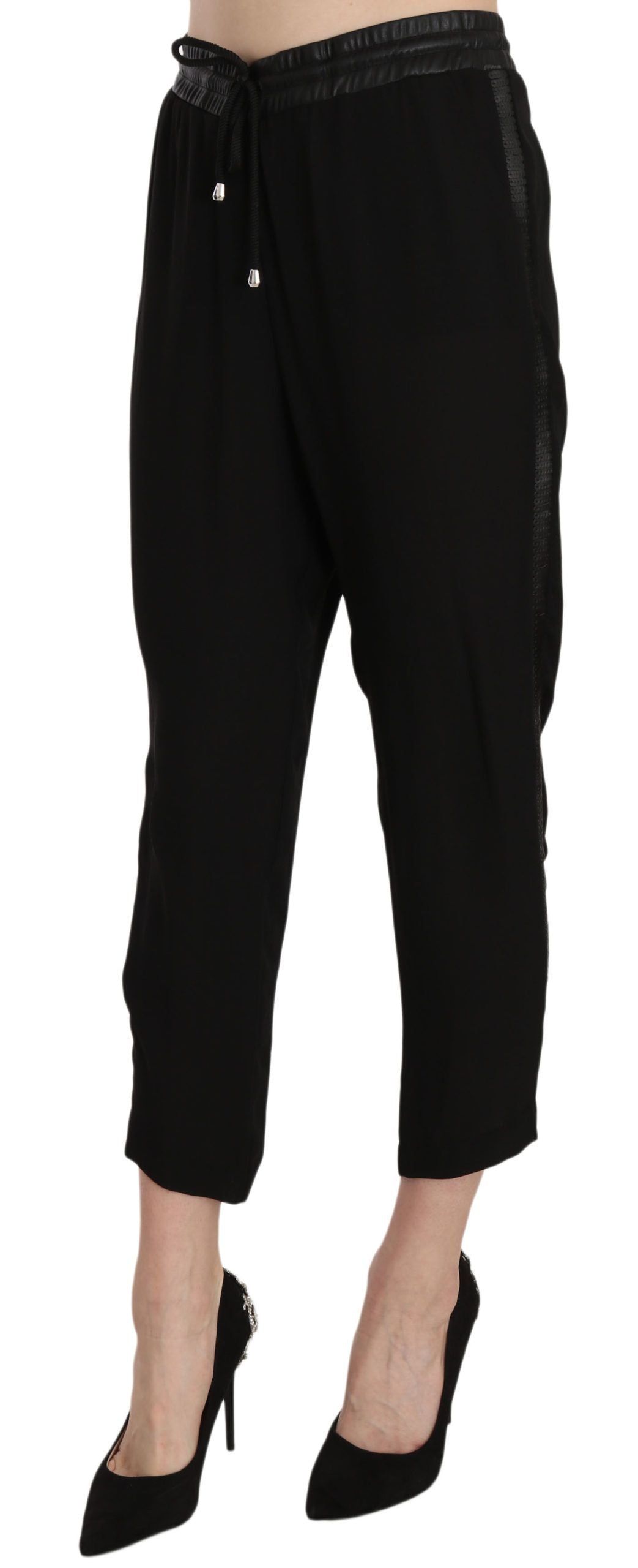 Pantalones cortos elegantes de cintura alta en negro elegante