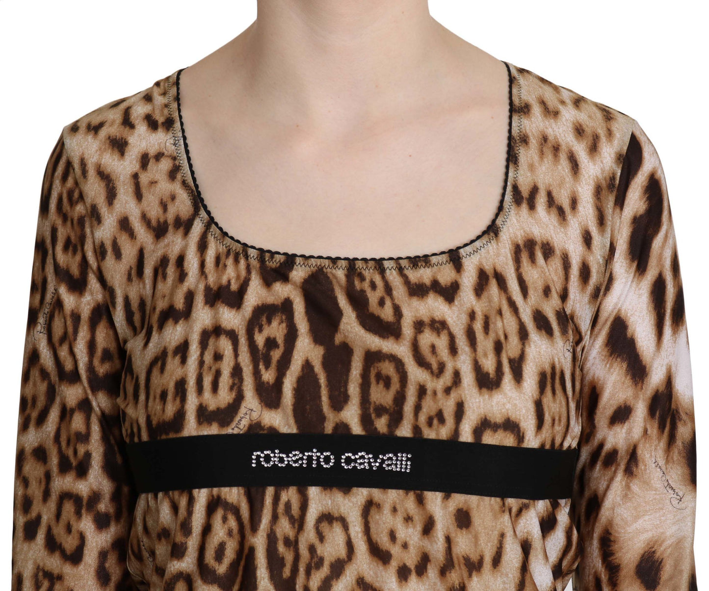Elegante top de manga larga con estampado de leopardo