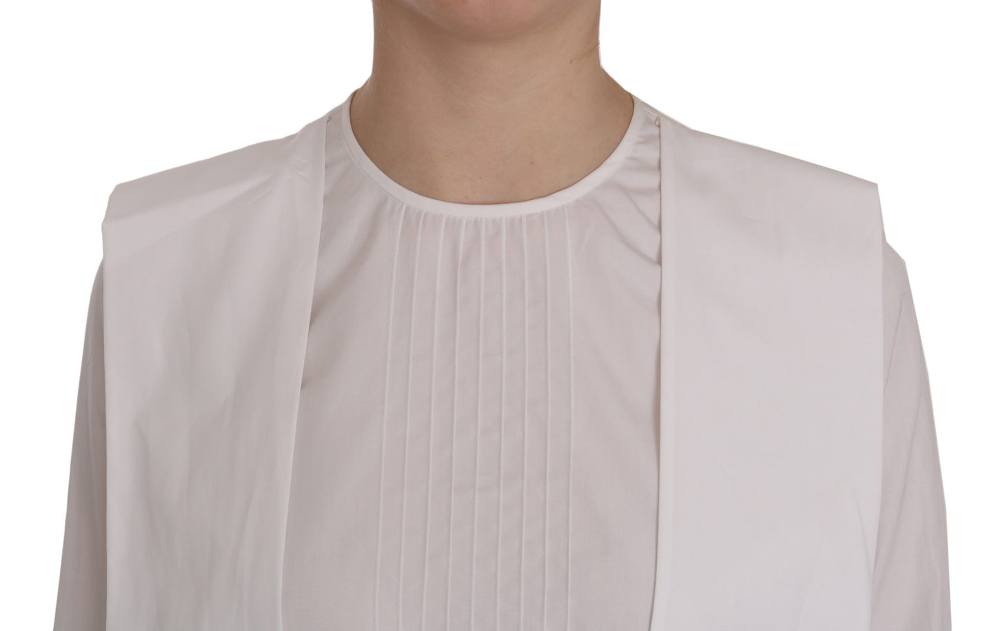 Elegante top de algodón blanco con cuello redondo