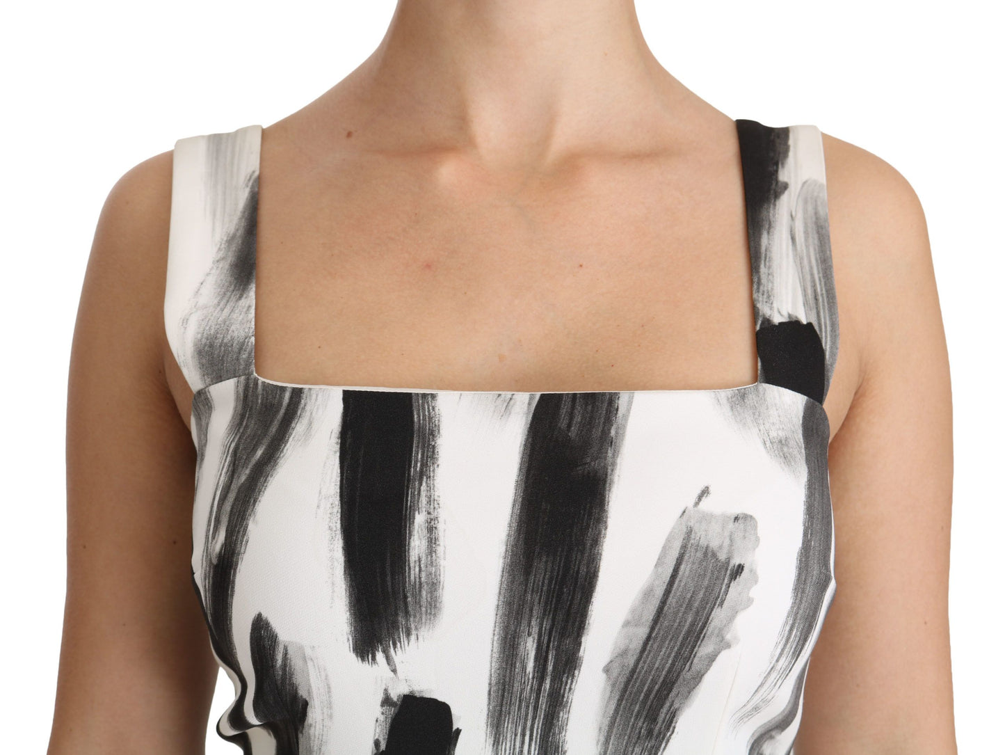 Vestido midi elegante monocromático