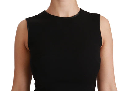 Elegante vestido negro de mezcla de lana con corte acampanado