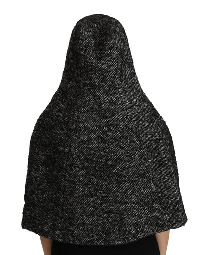 Elegante bufanda de lana gris con capucha de la icónica marca italiana