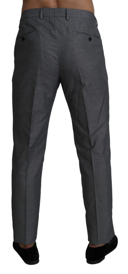 Elegante pantalón de vestir gris ajustado