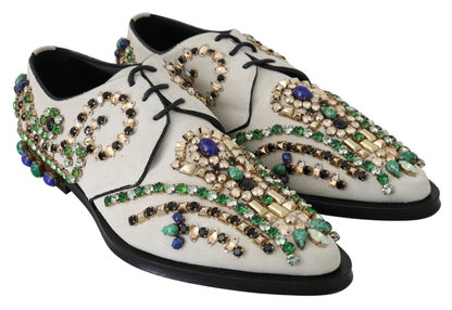 Elegantes zapatos planos de ante blanco con cristales