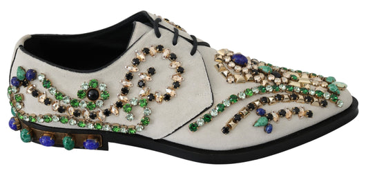 Elegantes zapatos planos de ante blanco con cristales