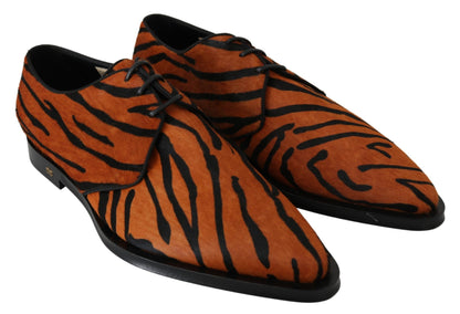 Zapatos de vestir con estampado de tigre y pelo de poni