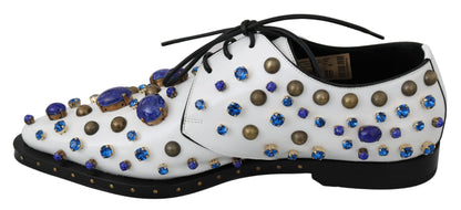 Elegantes zapatos de vestir de cuero blanco con cristales