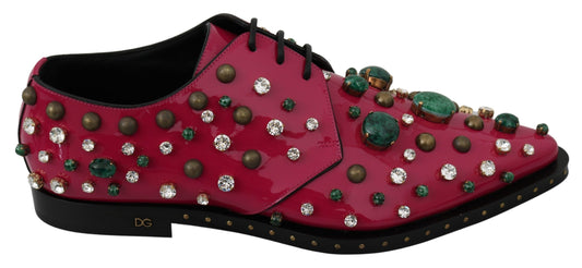 Zapatos planos de charol con cristales de color rosa fucsia