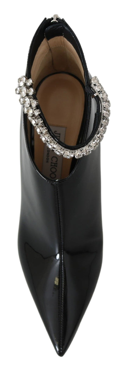 Botas elegantes de tacón de charol negro