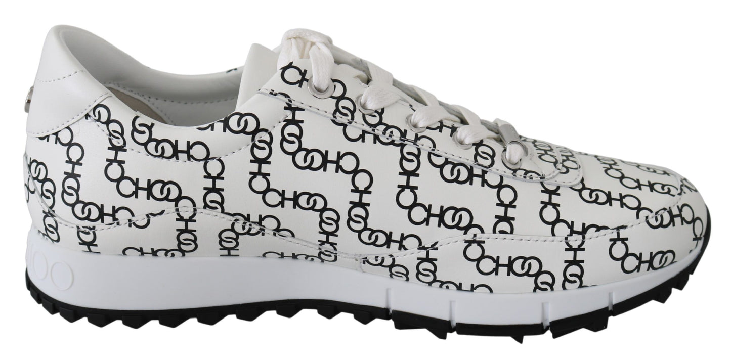 Elegantes zapatillas de piel monocromáticas