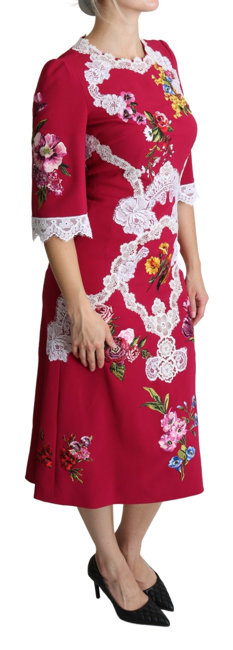 Vestido midi con bordado floral
