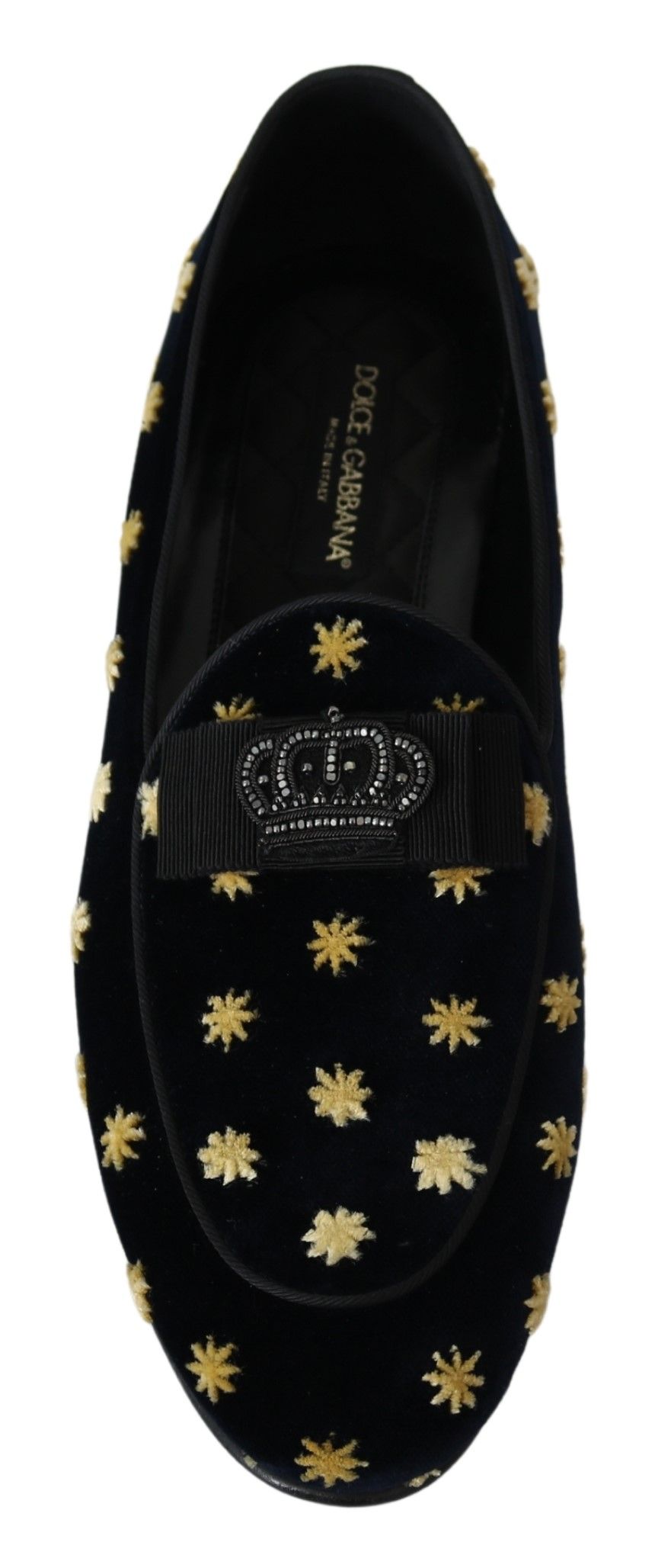 Elegantes mocasines de terciopelo con bordado de corona