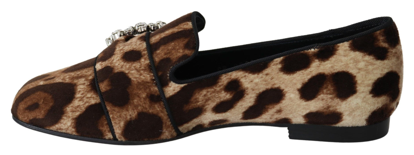 Mocasines con estampado de leopardo y adornos de cristales
