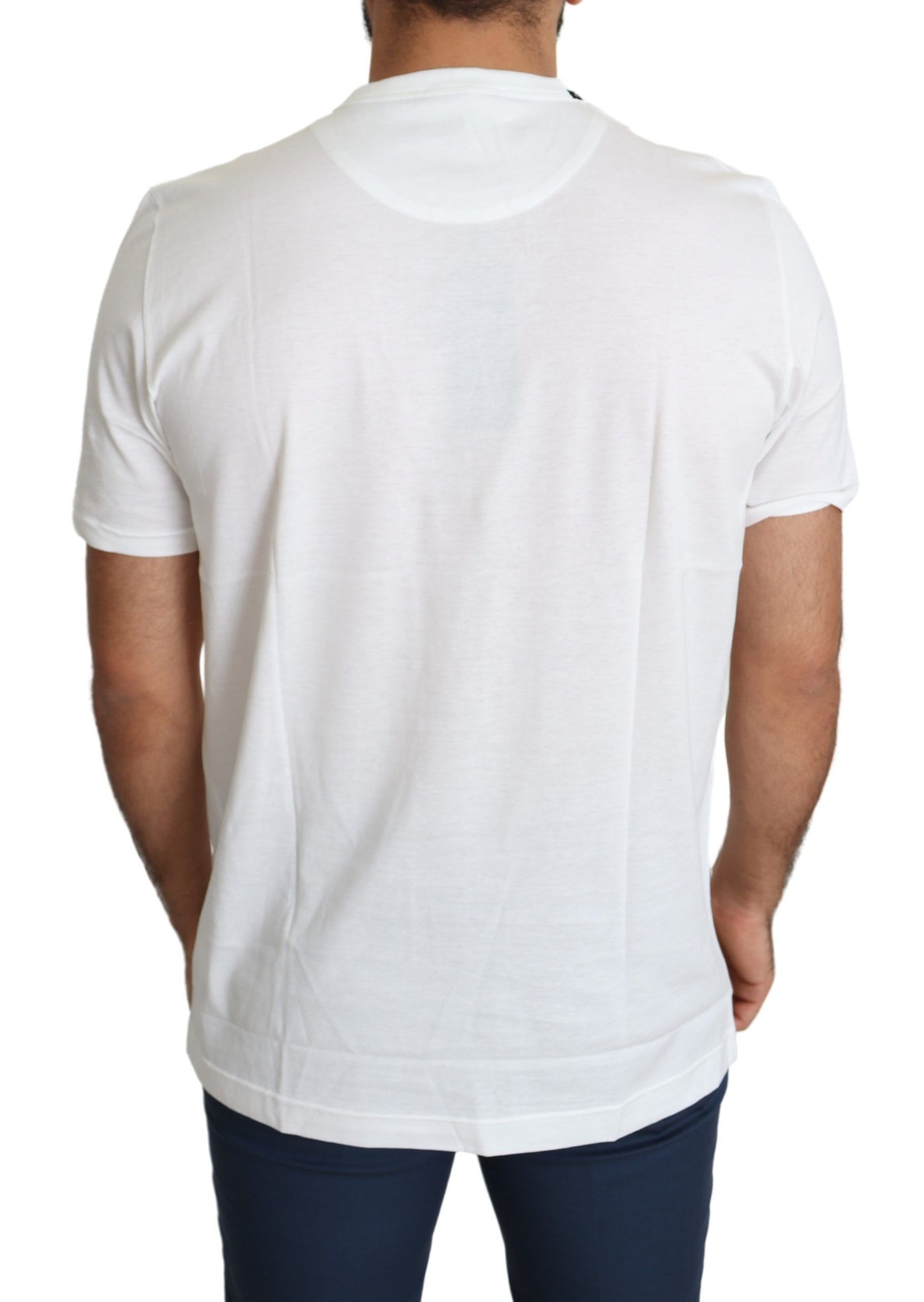 Camiseta de cuello redondo con estampado de corazón romántico