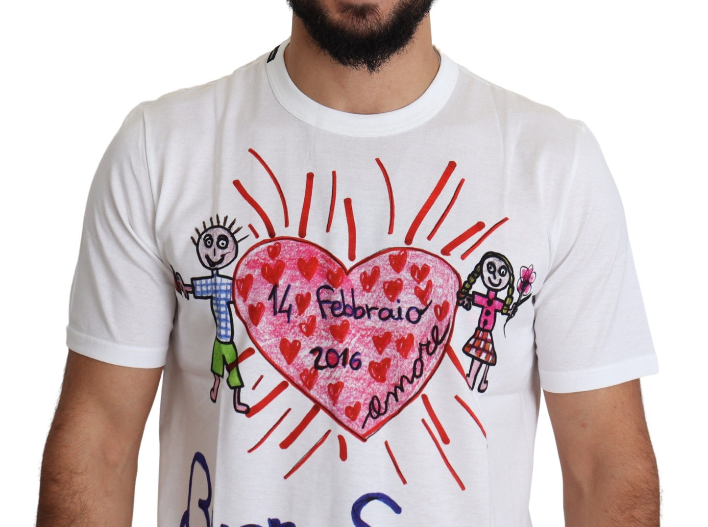 Camiseta de cuello redondo con estampado de corazón romántico
