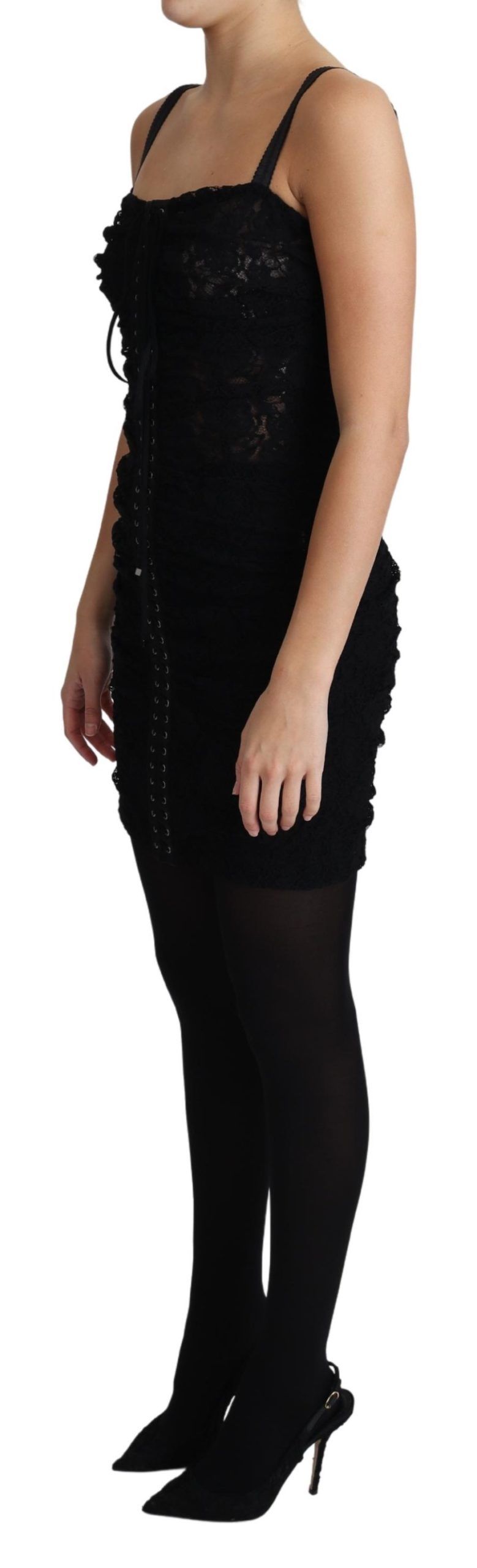 Elegante minivestido bustier de encaje negro