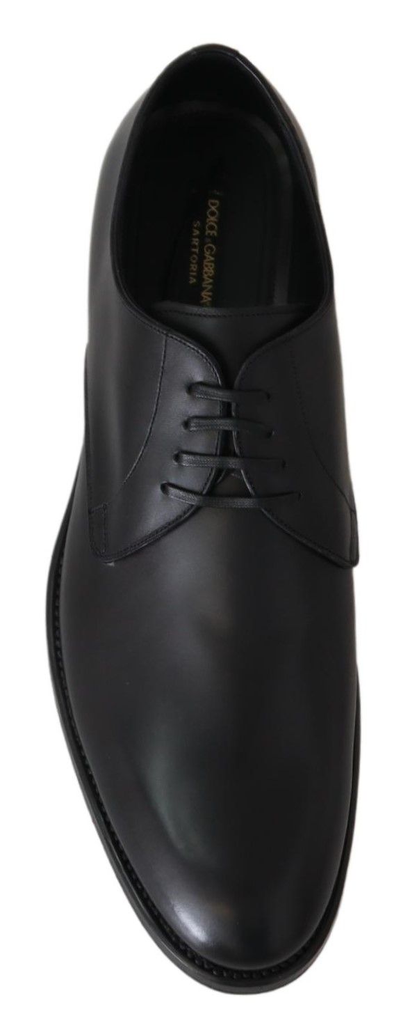 Elegantes zapatos de vestir Derby de cuero negro
