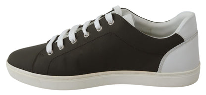 Zapatillas bajas elegantes de cuero blanco
