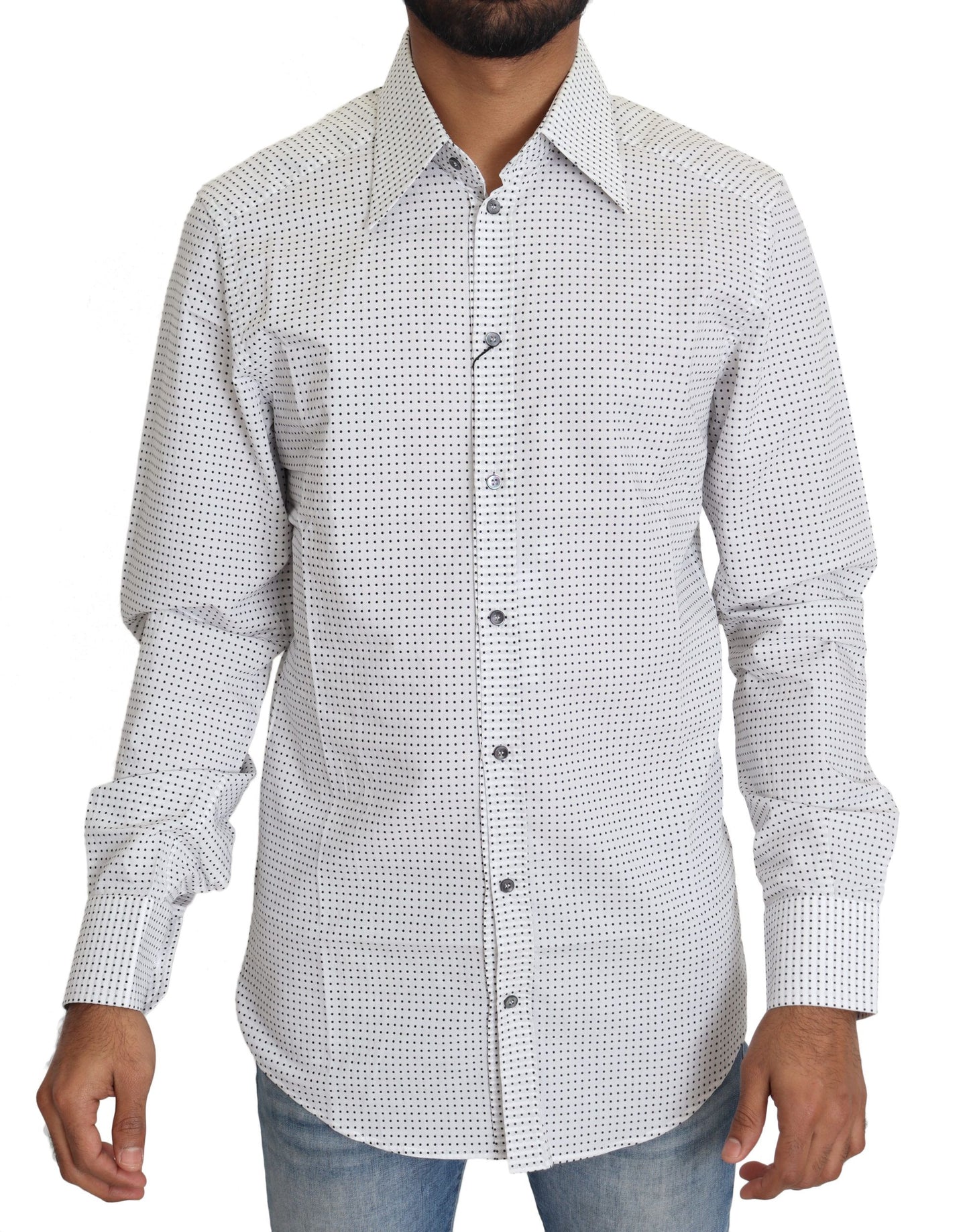Camisa elegante de corte entallado con lunares