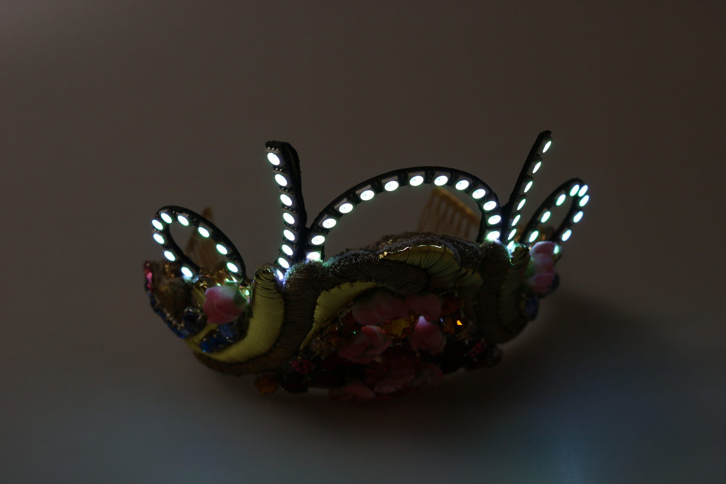 Impresionante tiara con diadema de cristal - Multicolor dorado