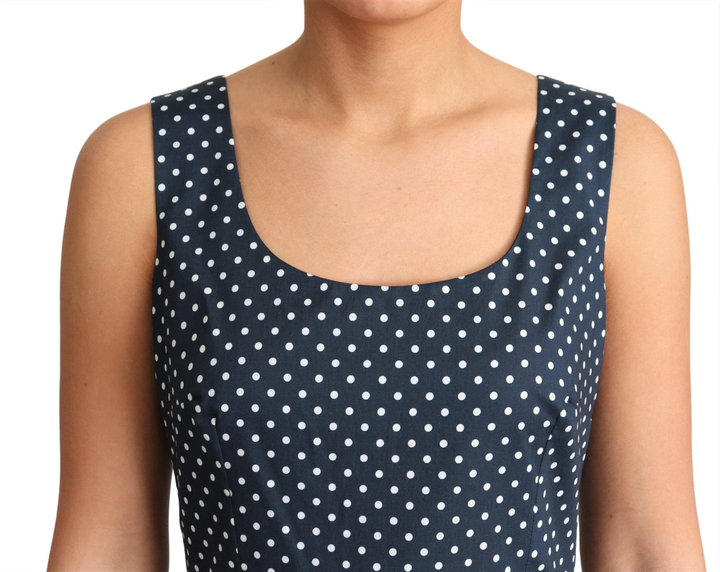 Vestido de lunares sin mangas de corte A
