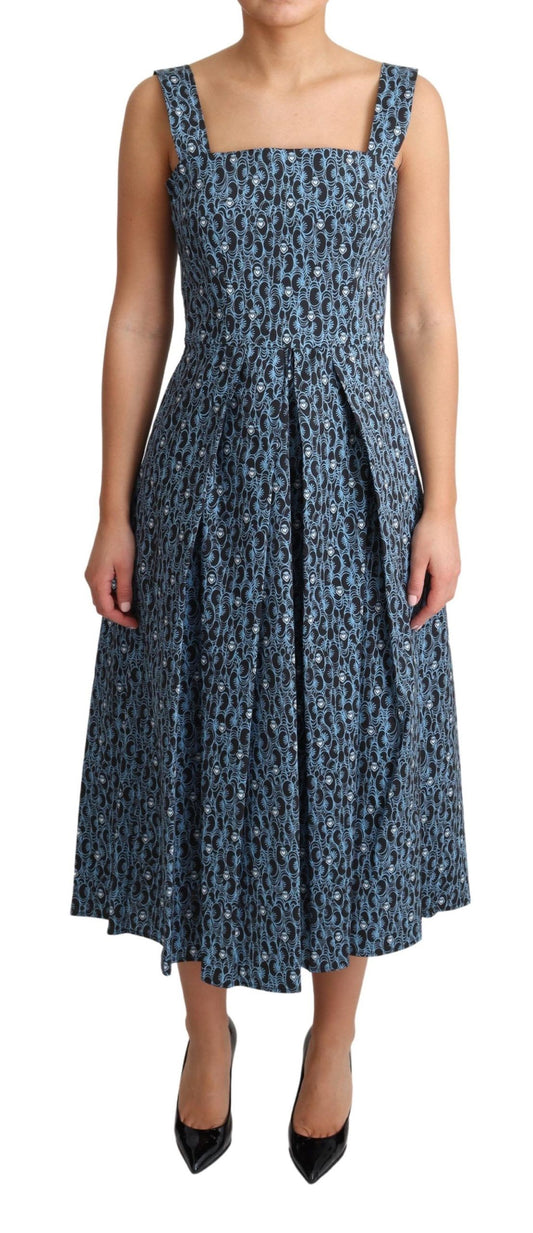Elegante vestido azul sin mangas con corte en A y corazón