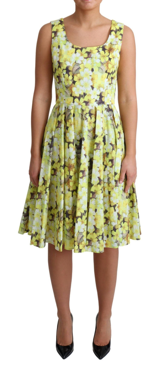 Elegante vestido floral amarillo sin mangas en forma de A