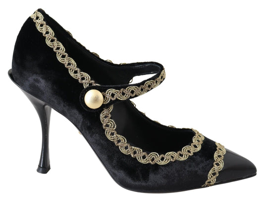 Elegantes zapatos de tacón de terciopelo con bordados de charol