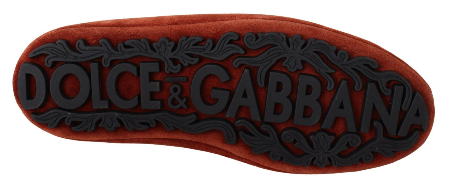 Mocasines de piel naranja opulentos con bordados dorados