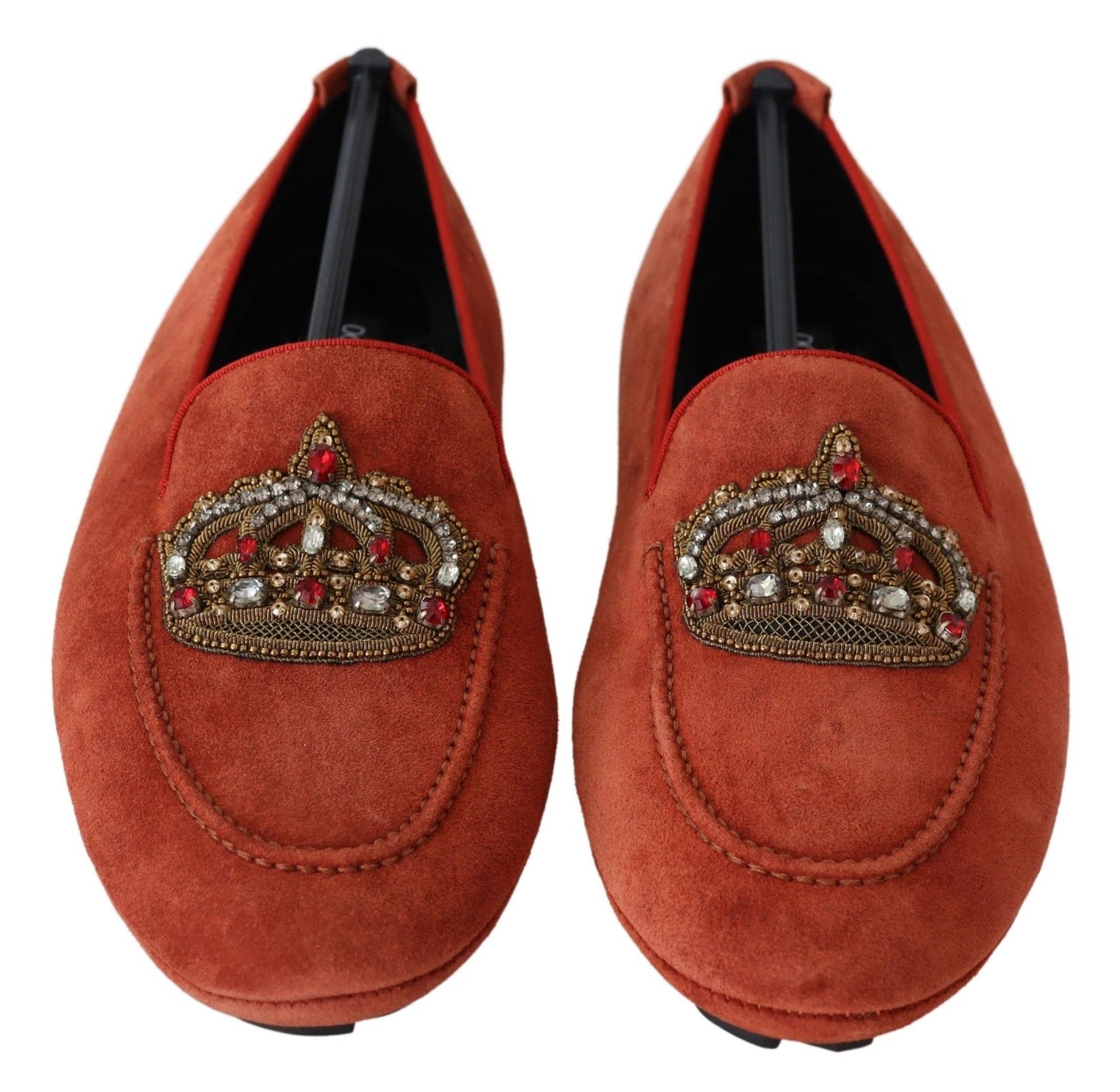 Mocasines de piel naranja opulentos con bordados dorados