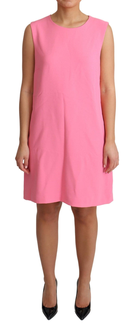Elegante vestido rosa recto hasta la rodilla