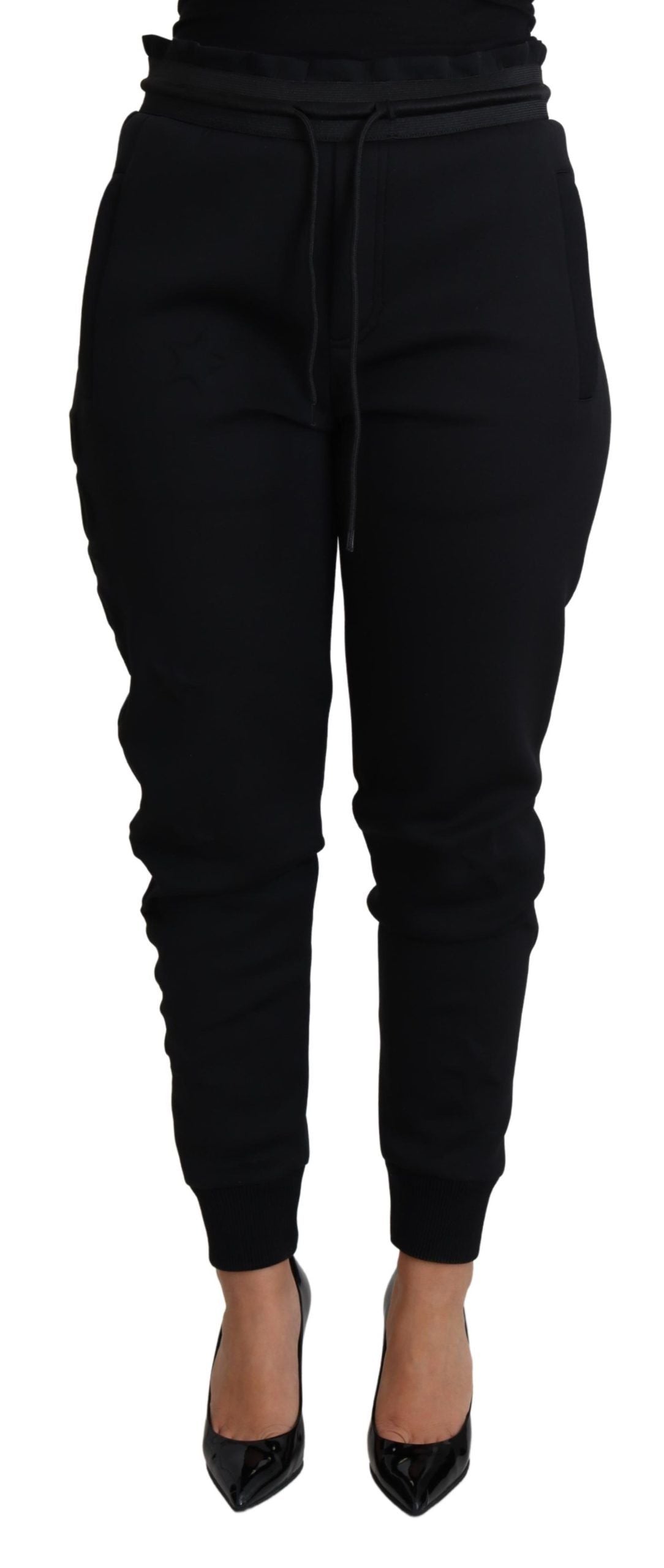 Elegante pantalón jogger negro con logotipo icónico