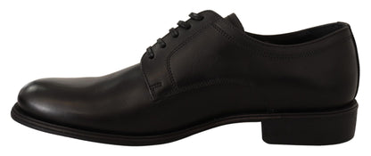 Elegantes zapatos formales Derby negros