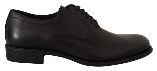 Elegantes zapatos formales Derby negros