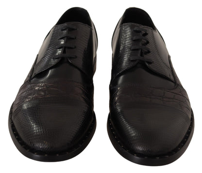 Elegantes zapatos Derby Oxford negros con punta de ala