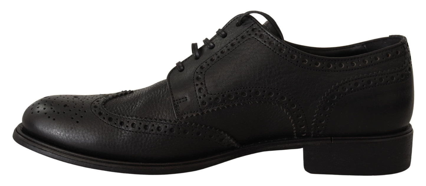 Elegantes zapatos Derby de cuero negro con punta de ala