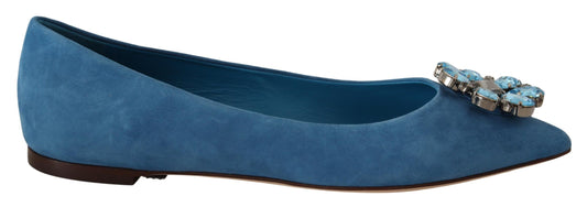 Elegantes zapatos planos de ante con adornos de cristal