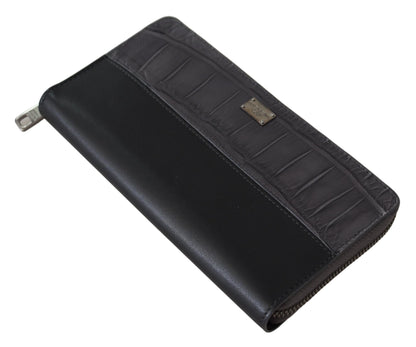 Elegante cartera de piel texturizada con cremallera