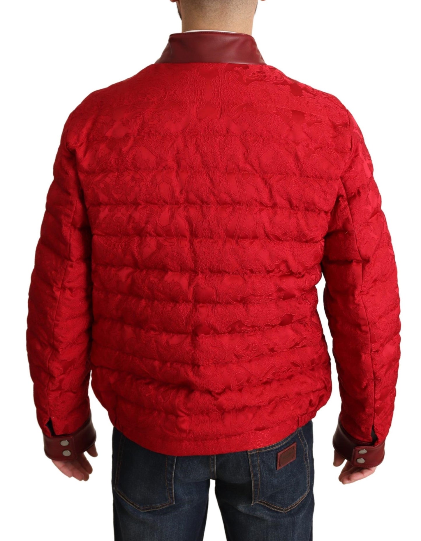 Chaqueta bomber de diseño roja y dorada