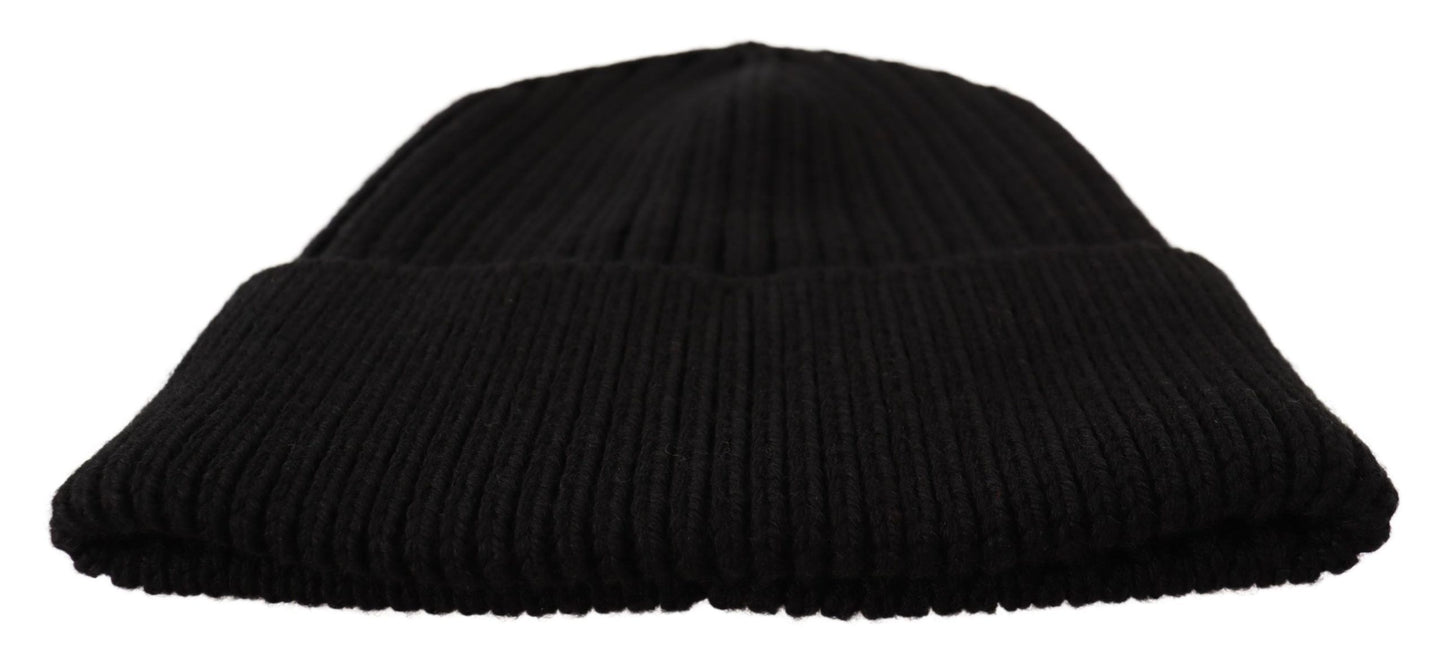 Elegante gorro de lana de punto trenzado con forro polar