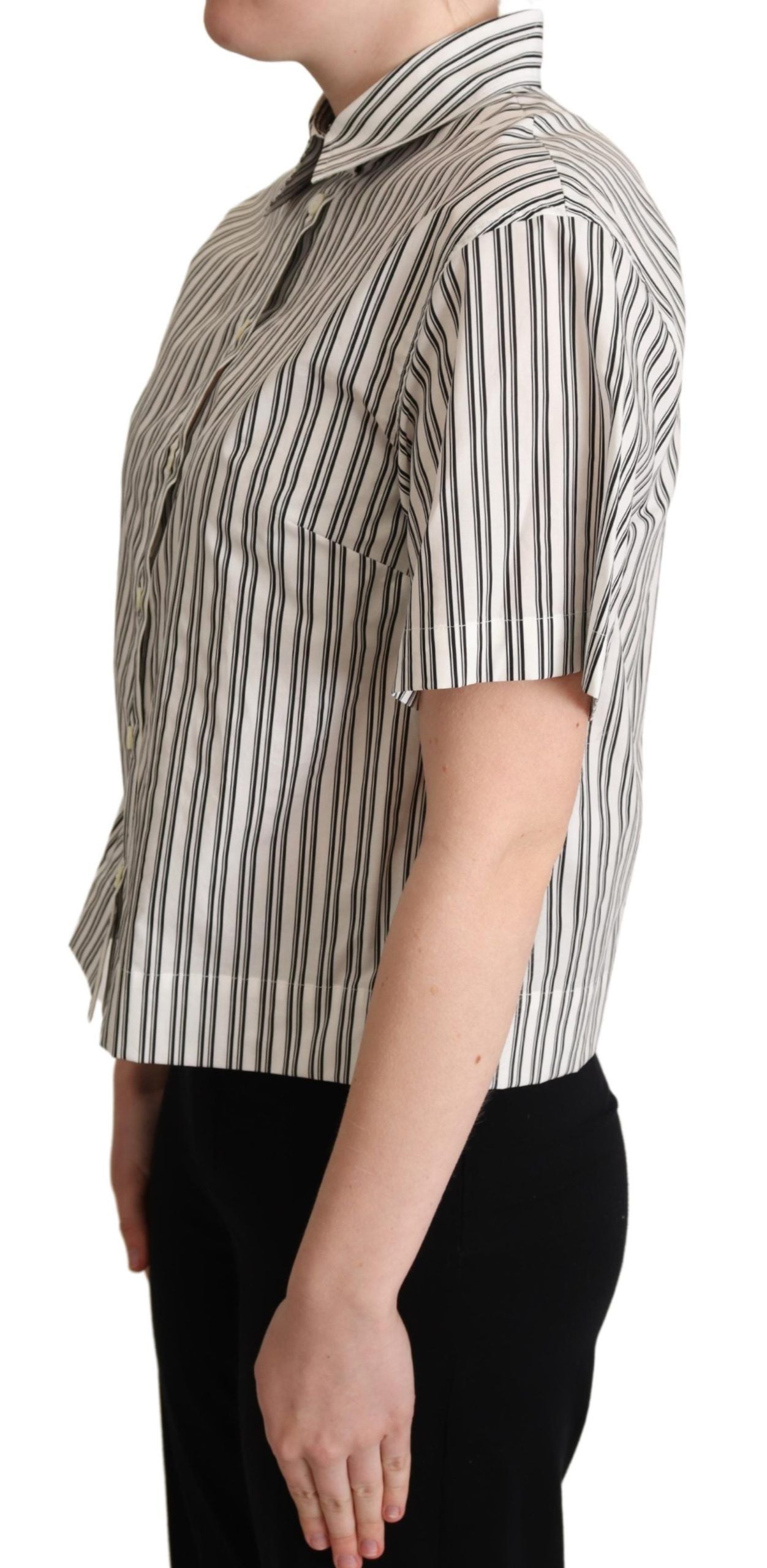 Elegante polo de algodón a rayas