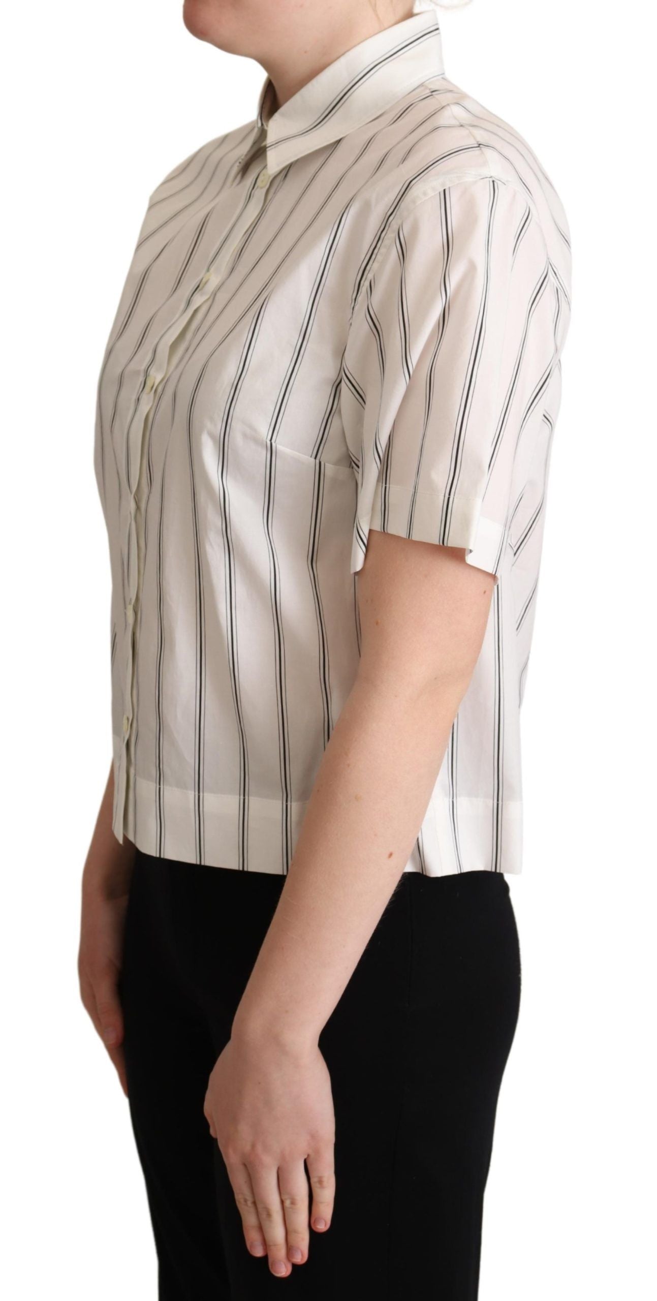 Elegante polo de algodón a rayas