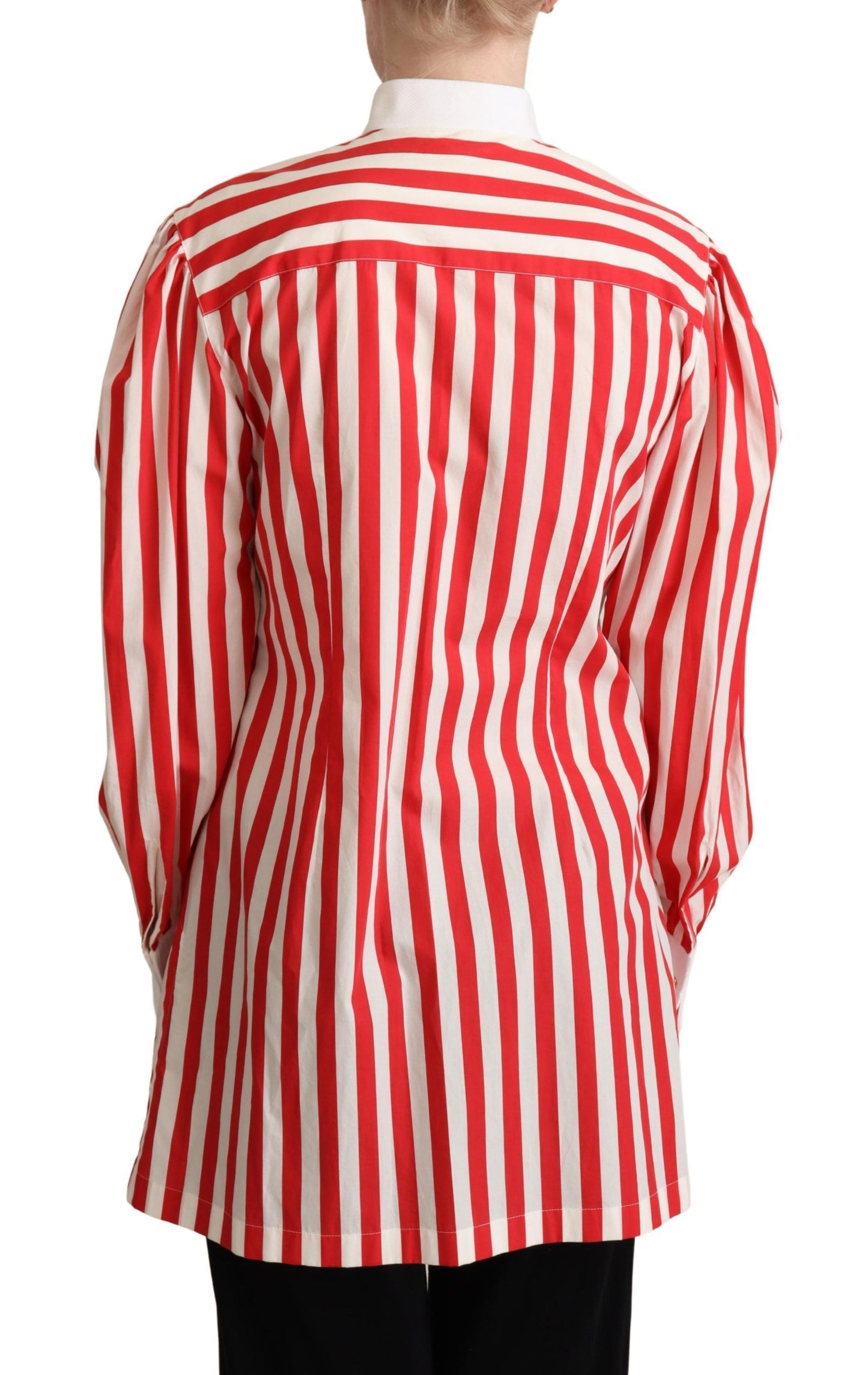 Elegante polo de algodón con rayas rojas y blancas