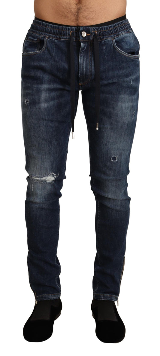 Elegantes jeans ajustados de color azul oscuro