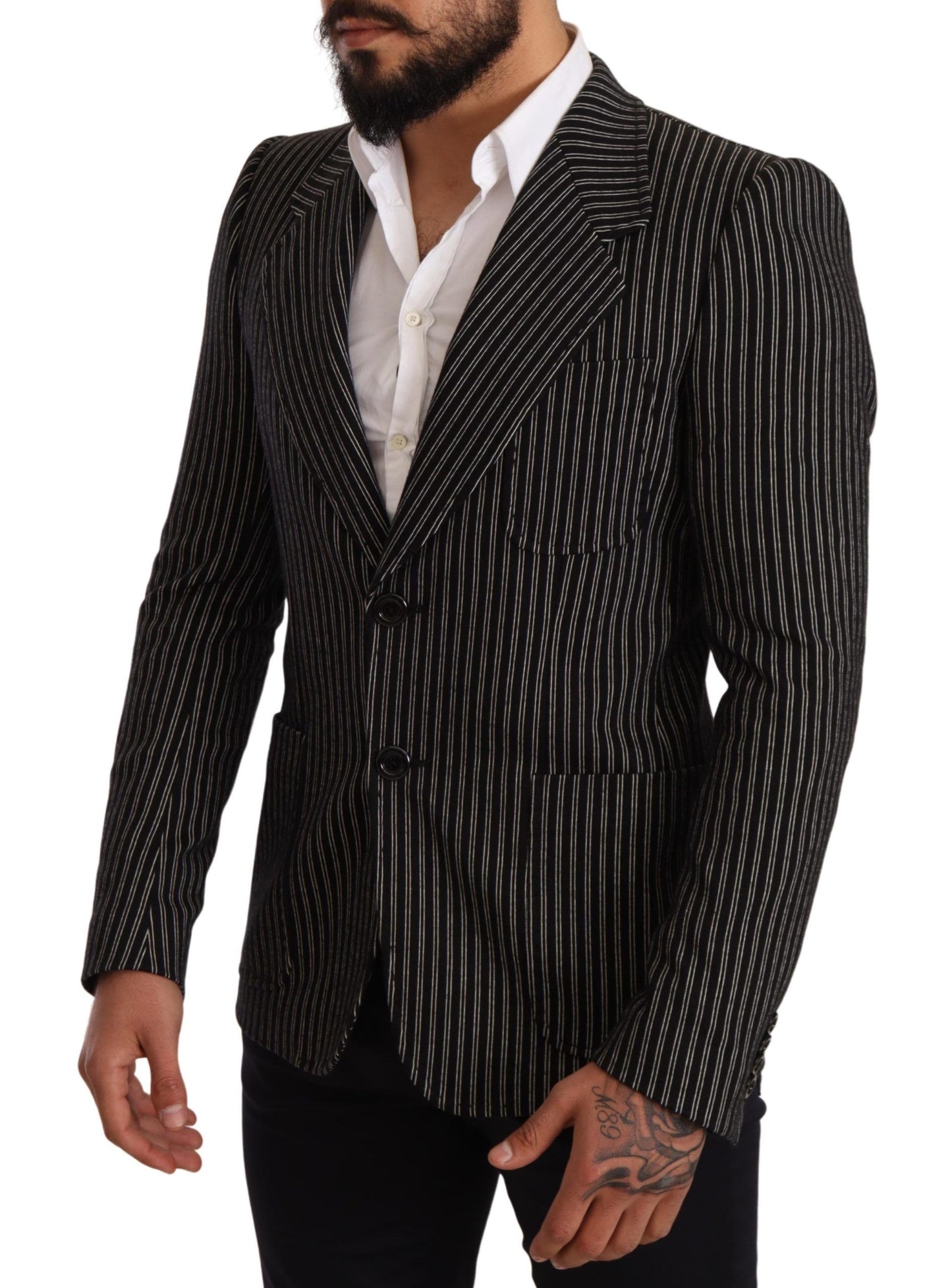 Elegante blazer de lana virgen a rayas negras