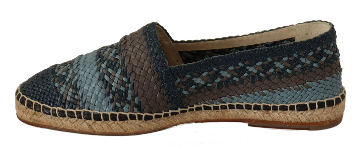 Alpargatas elegantes de piel tejida