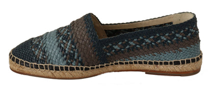 Alpargatas elegantes de piel tejida