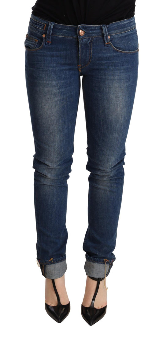 Vaqueros ajustados push-up lavados en azul chic