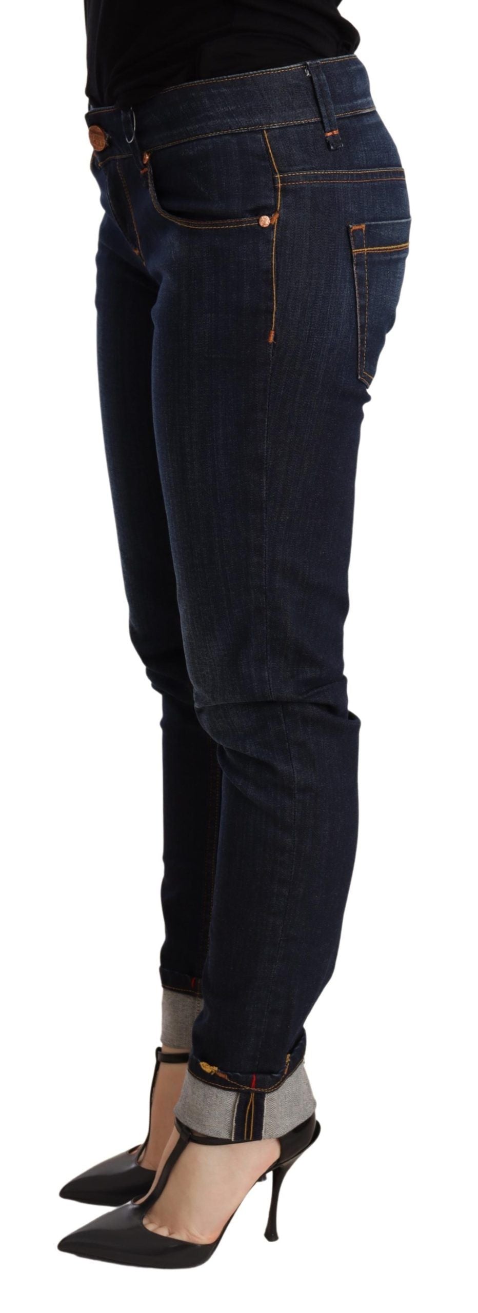 Vaqueros ajustados azul oscuro elegantes
