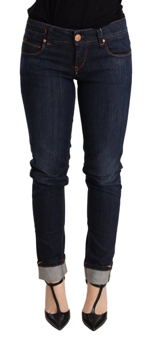 Vaqueros ajustados azul oscuro elegantes
